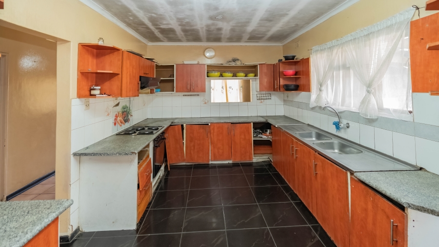 3 Bedroom Property for Sale in Eikendal Western Cape